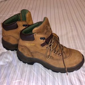 Carhartt women’s steel toed boot - 7.5